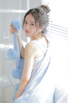 瀬亚美莉